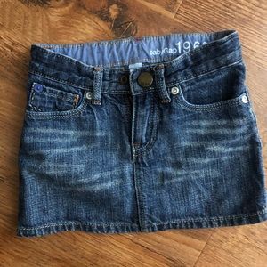 Baby Gap skirt